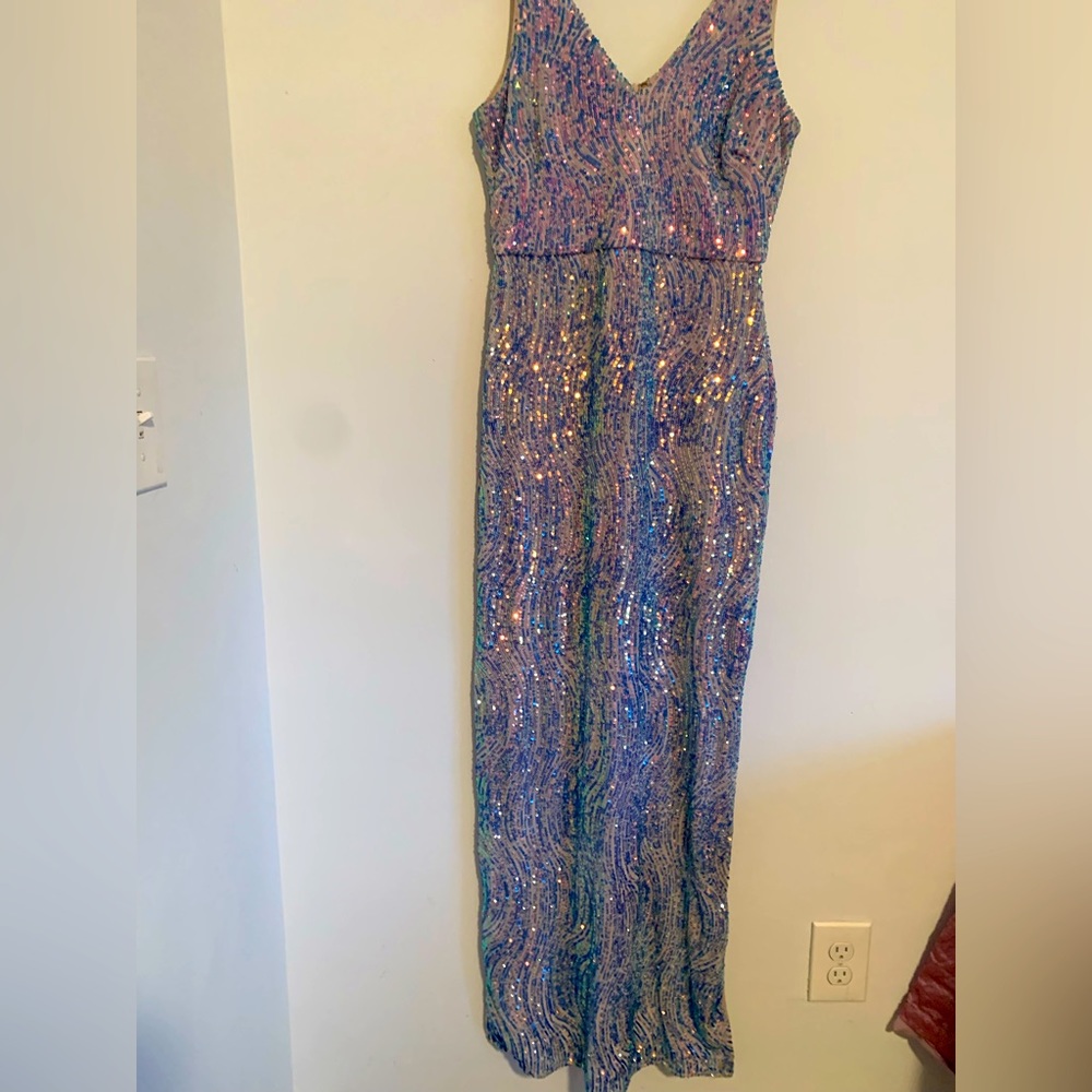 Beautiful long dress Barbie  style sexy fitted dress i great